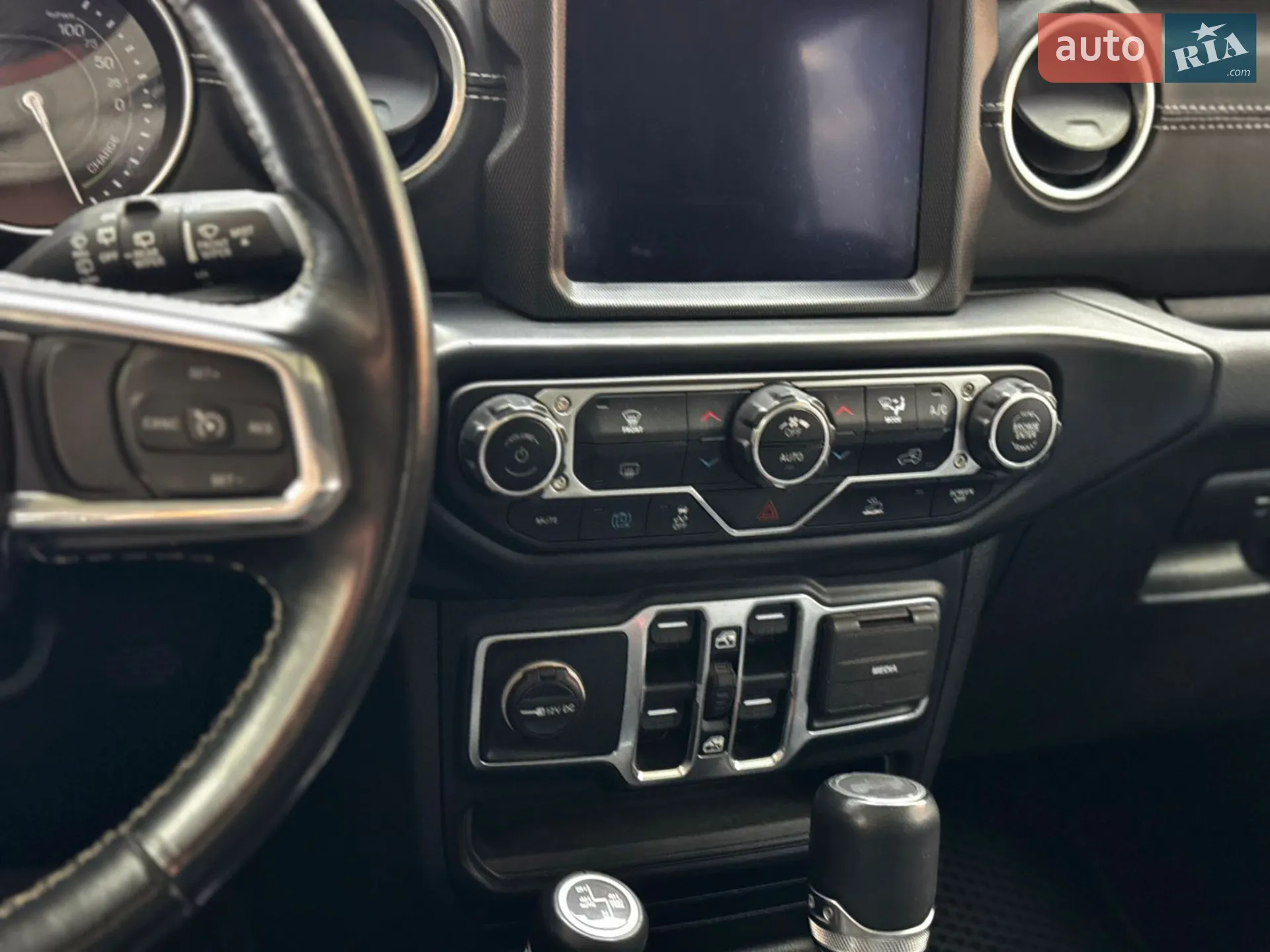 2022 Jeep Wrangler - мініатюра 69