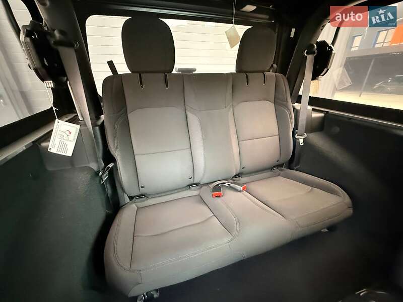 Внедорожник / Кроссовер Jeep Wrangler 2022 в Дубно