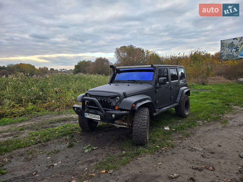 Внедорожник / Кроссовер Jeep Wrangler 2007 в Голованевске фото 2 Внедорожник / Кроссовер Jeep Wrangler 2007 в Голованевске