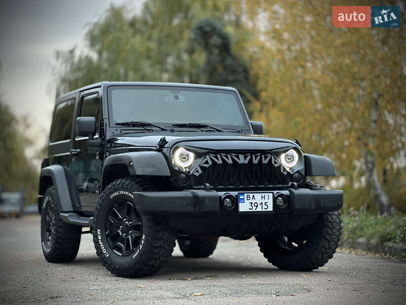 Внедорожник / Кроссовер Jeep Wrangler 2015 в Киеве фото 6 Внедорожник / Кроссовер Jeep Wrangler 2015 в Киеве