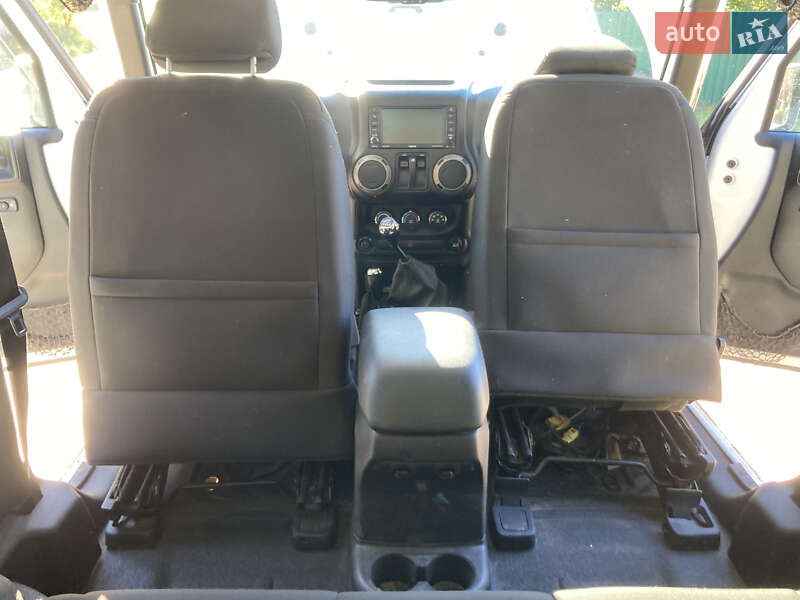Внедорожник / Кроссовер Jeep Wrangler 2016 в Киеве фото 42 Внедорожник / Кроссовер Jeep Wrangler 2016 в Киеве