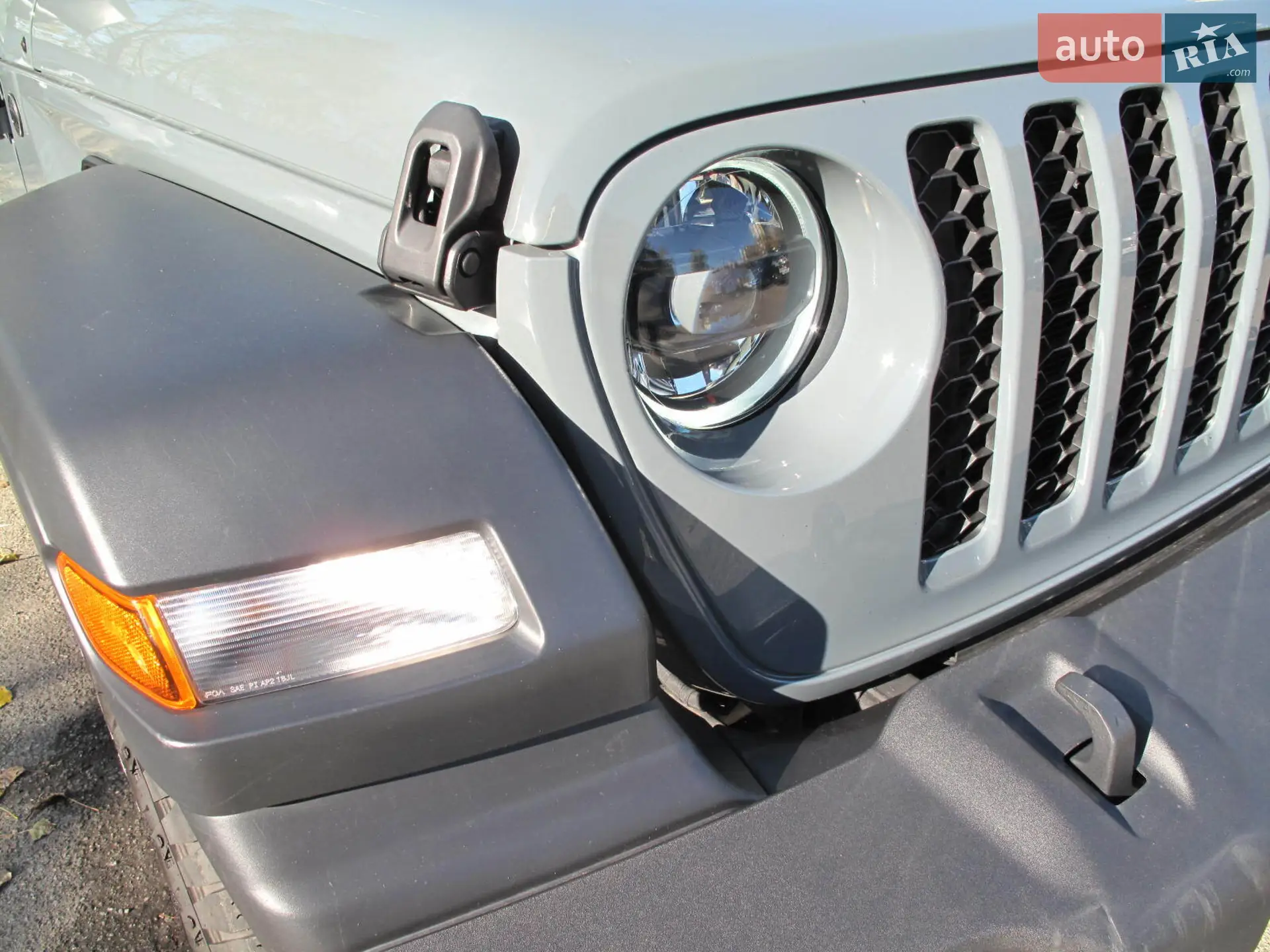 2023 Jeep Wrangler - мініатюра 21