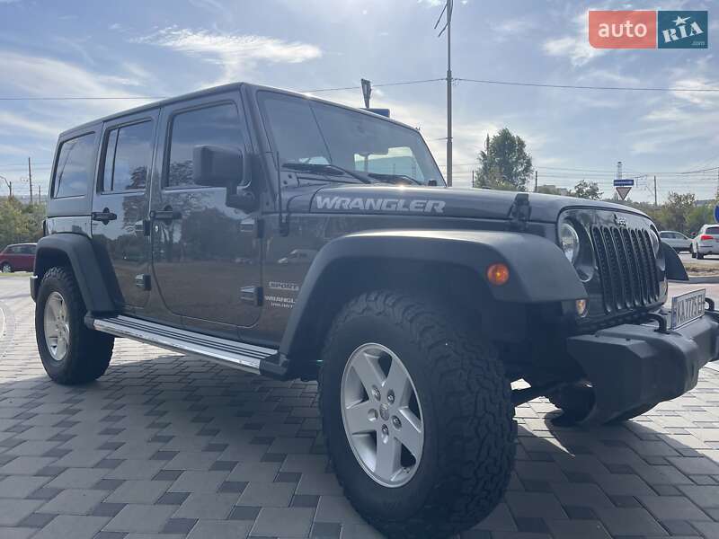 Внедорожник / Кроссовер Jeep Wrangler 2016 в Ставище фото 3 Внедорожник / Кроссовер Jeep Wrangler 2016 в Ставище