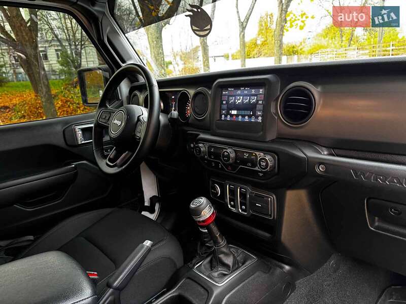 Внедорожник / Кроссовер Jeep Wrangler 2021 в Киеве