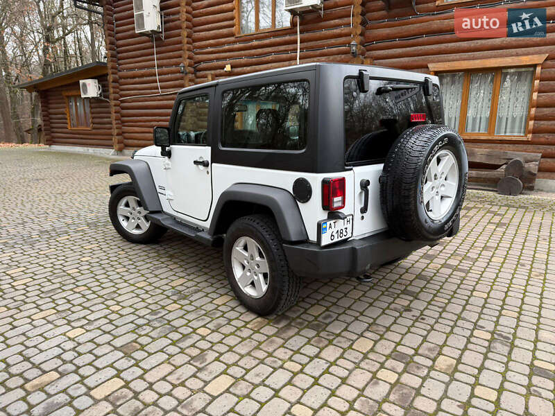 Внедорожник / Кроссовер Jeep Wrangler 2017 в Коломые