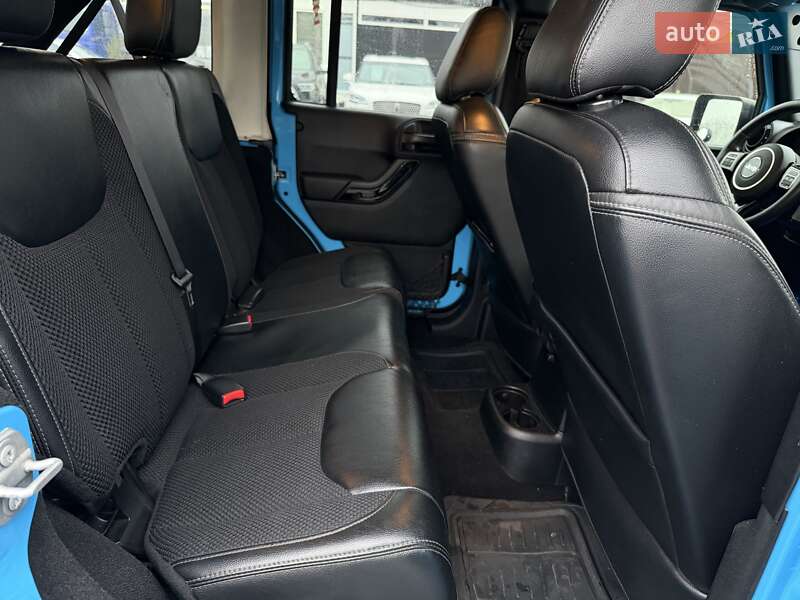 Внедорожник / Кроссовер Jeep Wrangler 2017 в Харькове фото 23 Внедорожник / Кроссовер Jeep Wrangler 2017 в Харькове