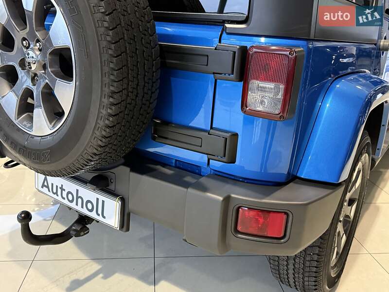 Внедорожник / Кроссовер Jeep Wrangler 2014 в Одессе