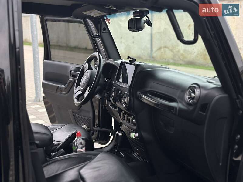Позашляховик / Кросовер Jeep Wrangler 2017 в Стрию