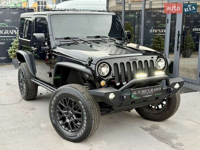 Позашляховик / Кросовер Jeep Wrangler 2016 в Києві фото 15 Позашляховик / Кросовер Jeep Wrangler 2016 в Києві