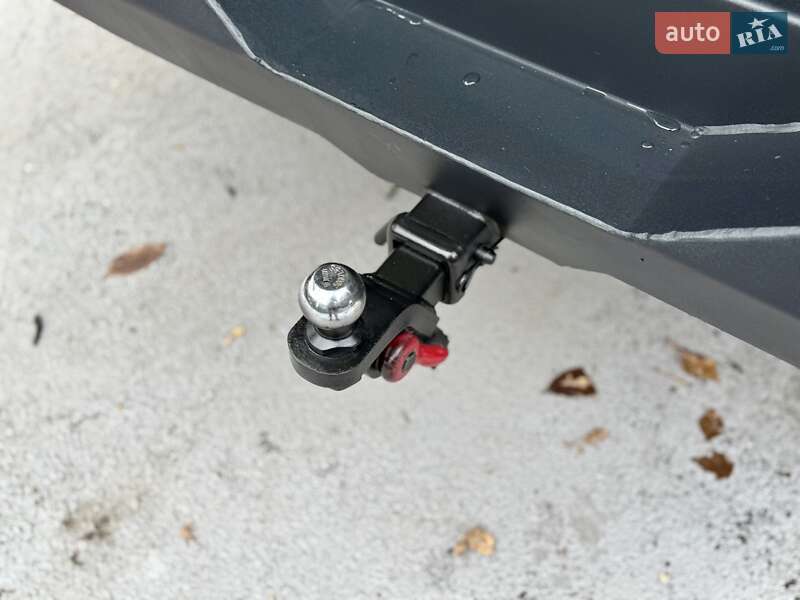 Позашляховик / Кросовер Jeep Wrangler 2016 в Києві фото 27 Позашляховик / Кросовер Jeep Wrangler 2016 в Києві