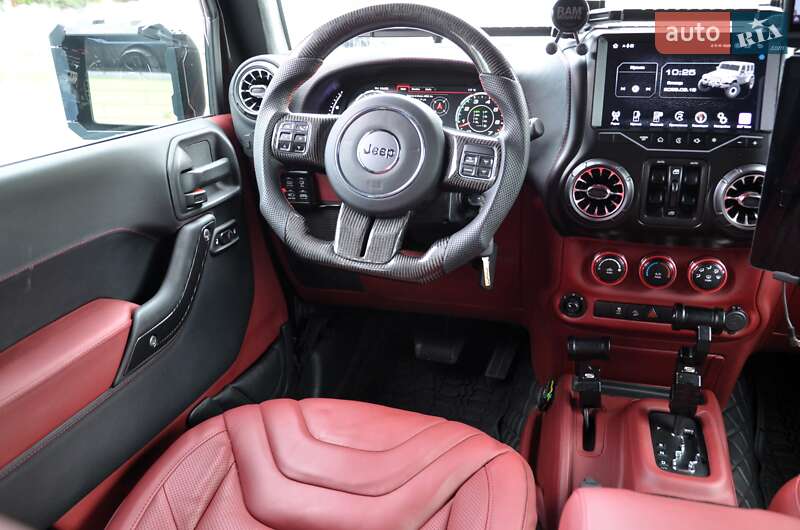 Внедорожник / Кроссовер Jeep Wrangler 2017 в Киеве фото 57 Внедорожник / Кроссовер Jeep Wrangler 2017 в Киеве