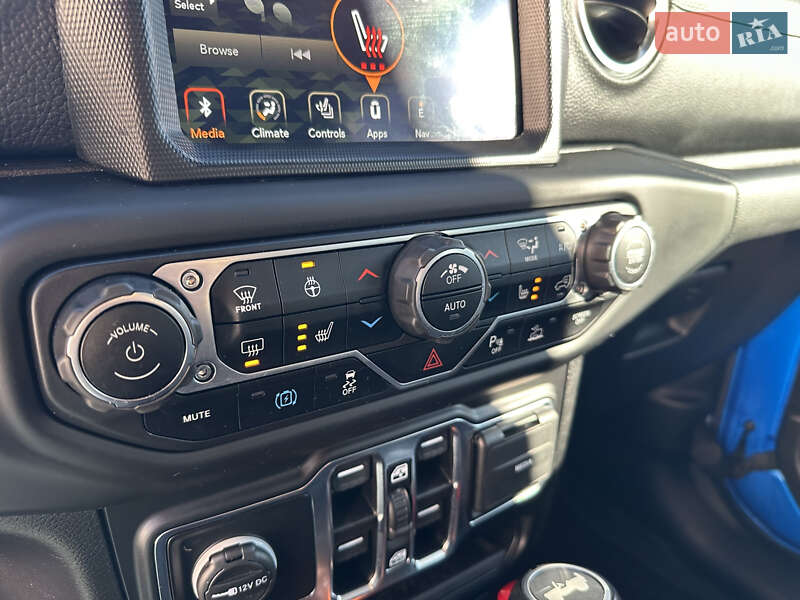 Внедорожник / Кроссовер Jeep Wrangler 2021 в Львове