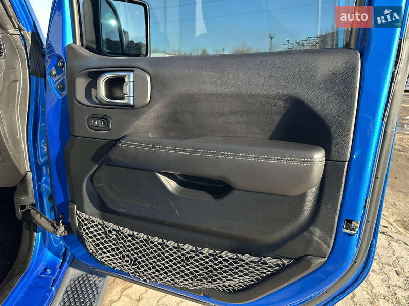 Внедорожник / Кроссовер Jeep Wrangler 2021 в Львове