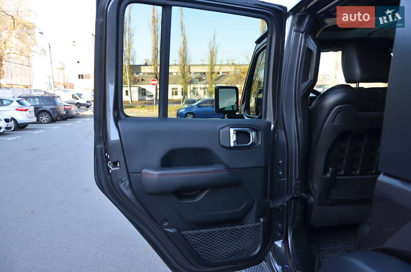 Внедорожник / Кроссовер Jeep Wrangler 2018 в Киеве