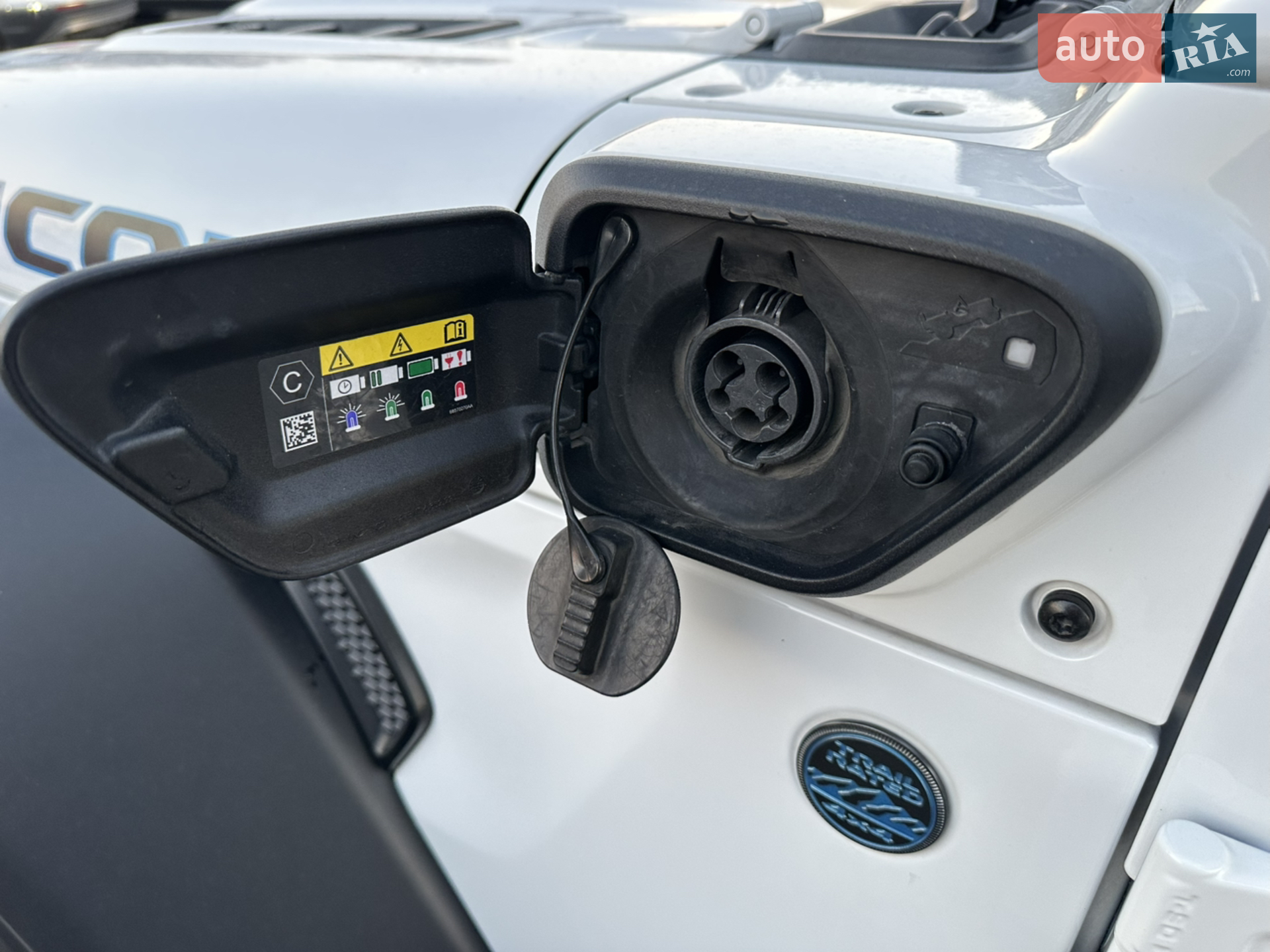 2022 Jeep Wrangler - мініатюра 38