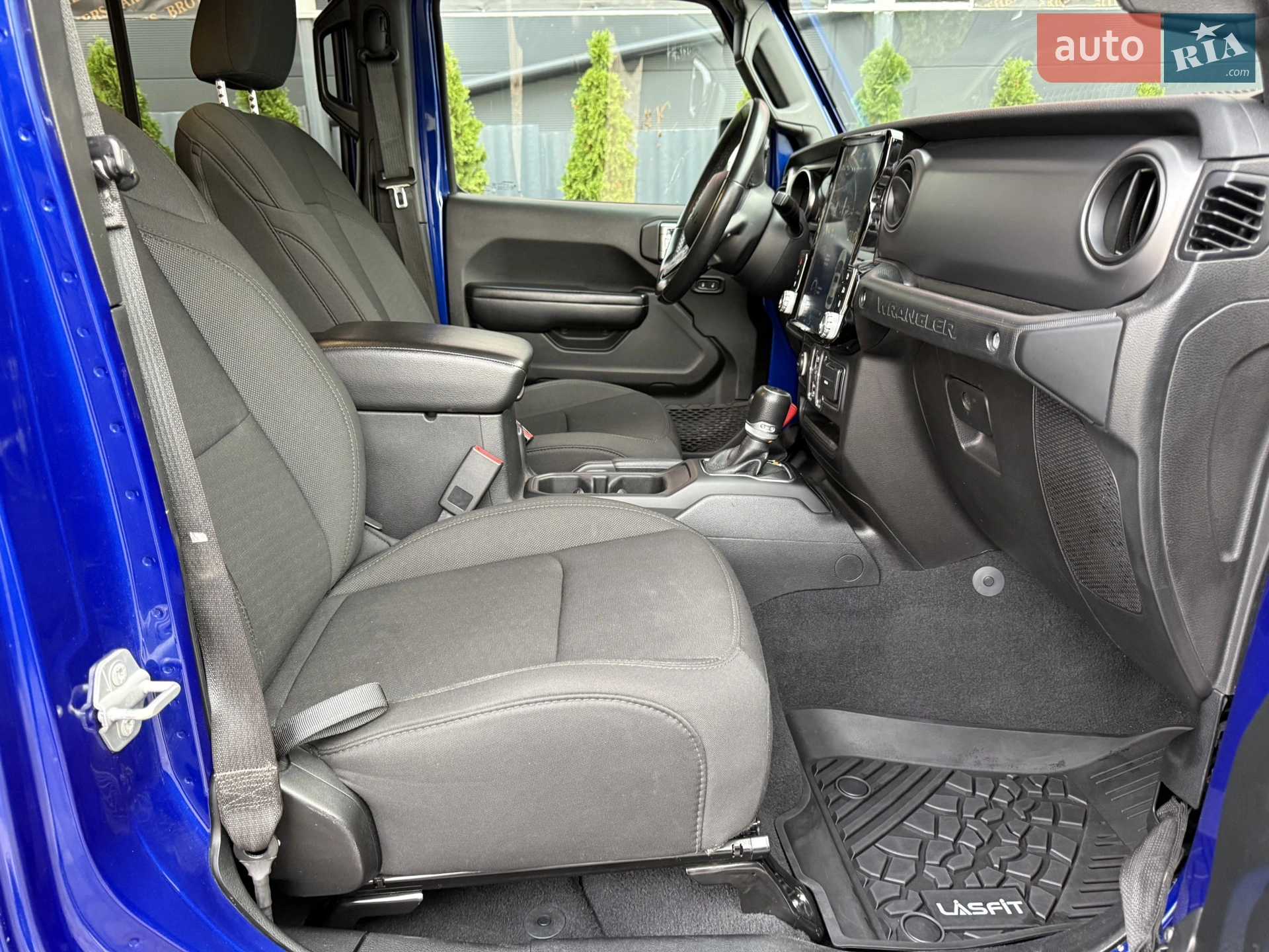 2019 Jeep Wrangler - мініатюра 21