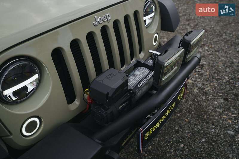 Позашляховик / Кросовер Jeep Wrangler 2017 в Харкові