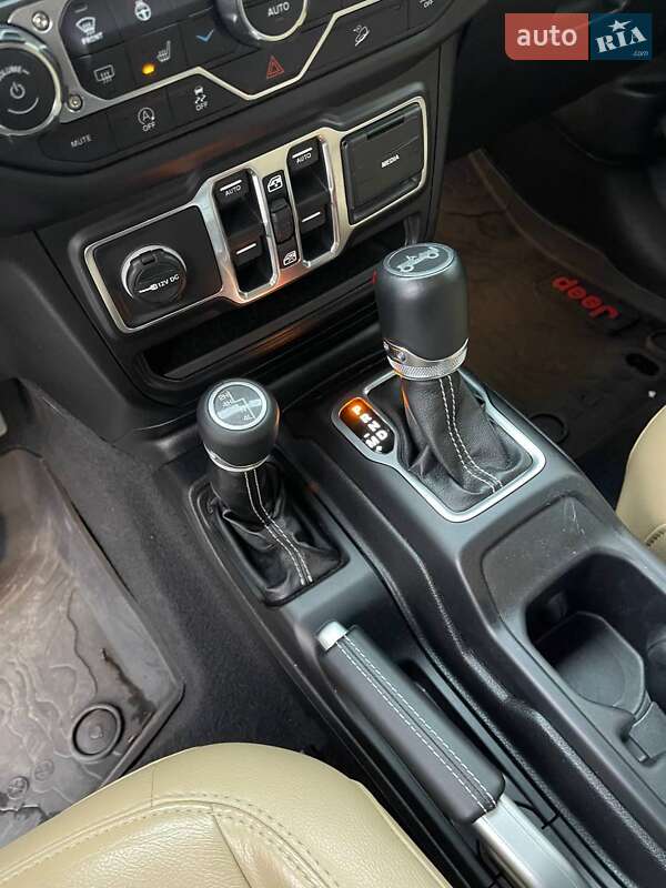 Позашляховик / Кросовер Jeep Wrangler 2018 в Львові