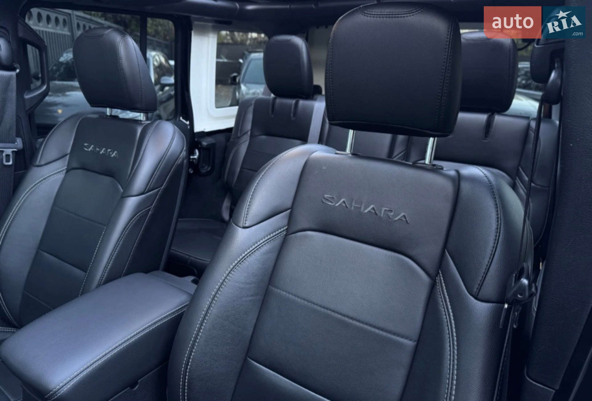 2022 Jeep Wrangler - мініатюра 10