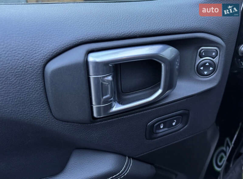 Внедорожник / Кроссовер Jeep Wrangler 2022 в Киеве