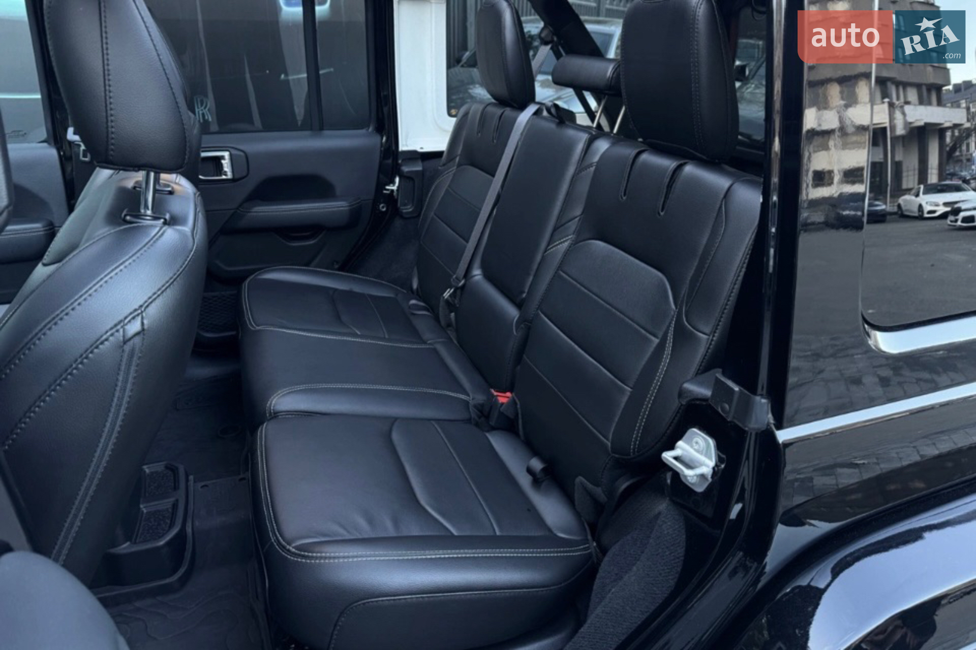 2022 Jeep Wrangler - мініатюра 17