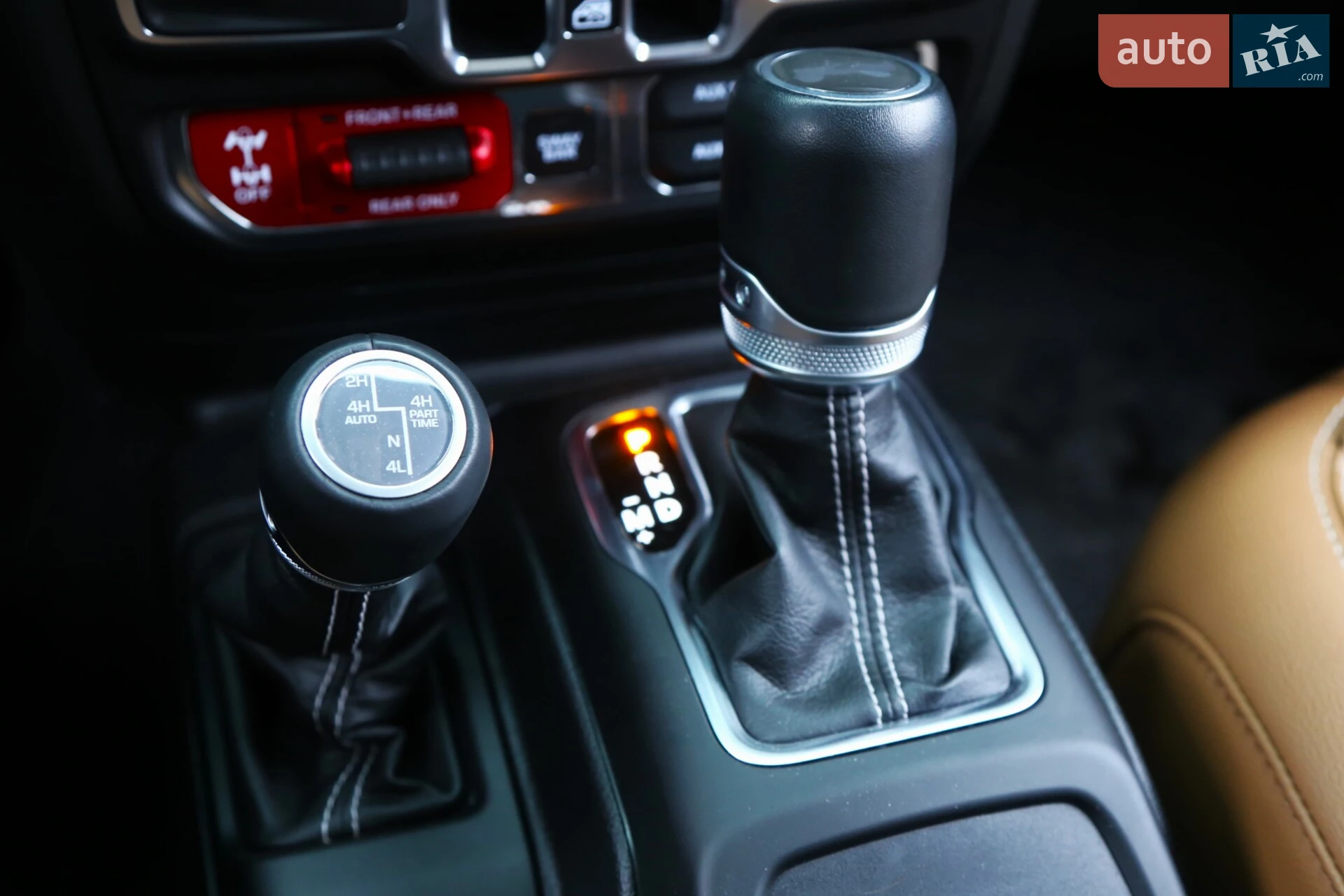 2023 Jeep Wrangler - мініатюра 21