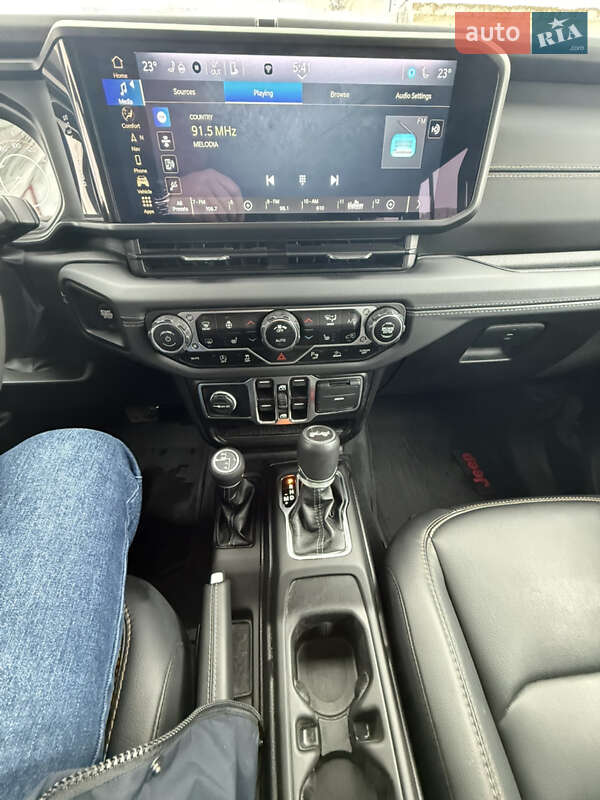 Внедорожник / Кроссовер Jeep Wrangler 2024 в Львове