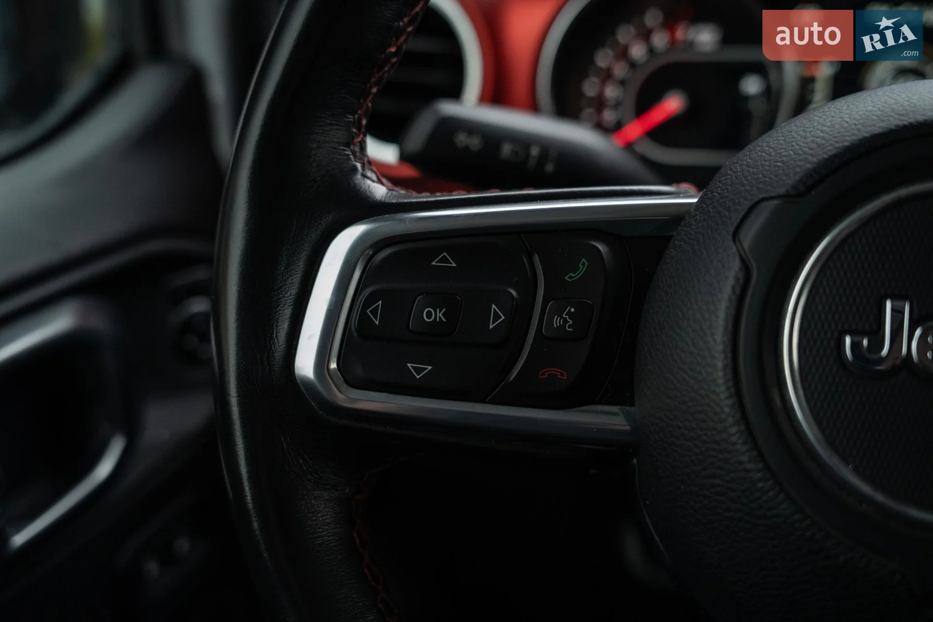 2020 Jeep Wrangler - мініатюра 33