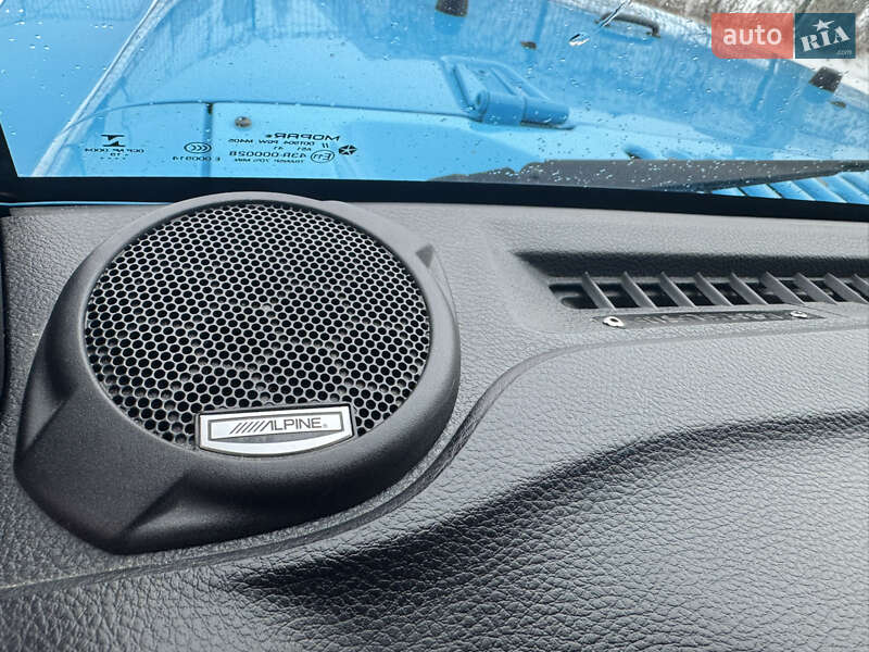 Внедорожник / Кроссовер Jeep Wrangler 2017 в Харькове фото 16 Внедорожник / Кроссовер Jeep Wrangler 2017 в Харькове