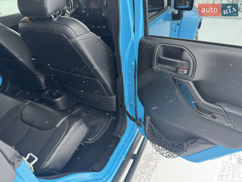 Внедорожник / Кроссовер Jeep Wrangler 2017 в Харькове фото 23 Внедорожник / Кроссовер Jeep Wrangler 2017 в Харькове