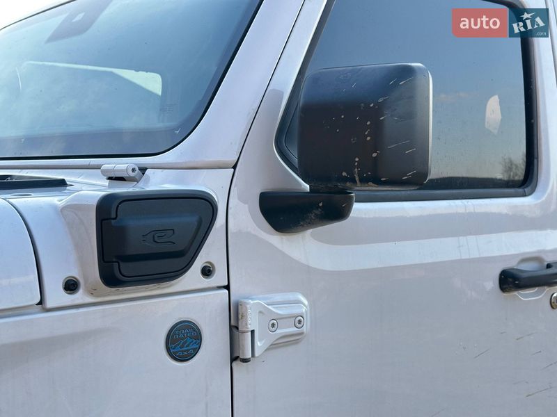 Внедорожник / Кроссовер Jeep Wrangler 2024 в Ужгороде