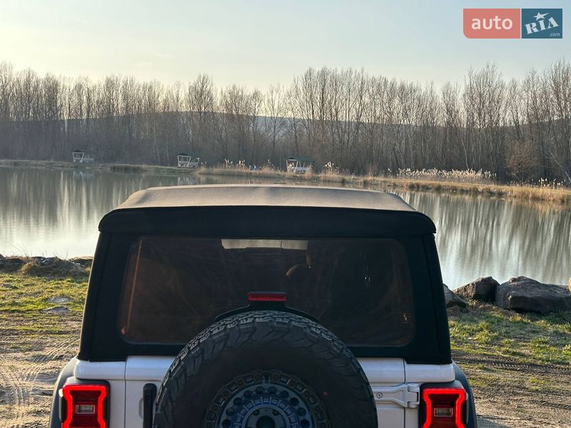 Внедорожник / Кроссовер Jeep Wrangler 2024 в Ужгороде