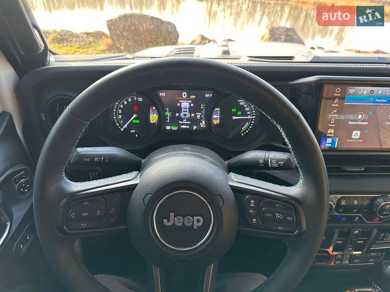 Внедорожник / Кроссовер Jeep Wrangler 2024 в Ужгороде