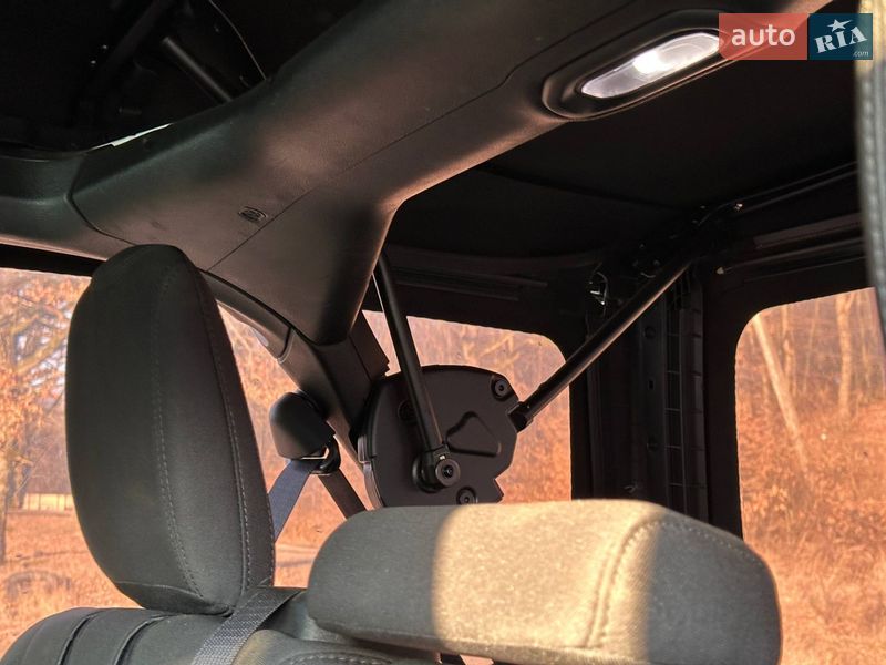 Внедорожник / Кроссовер Jeep Wrangler 2024 в Ужгороде