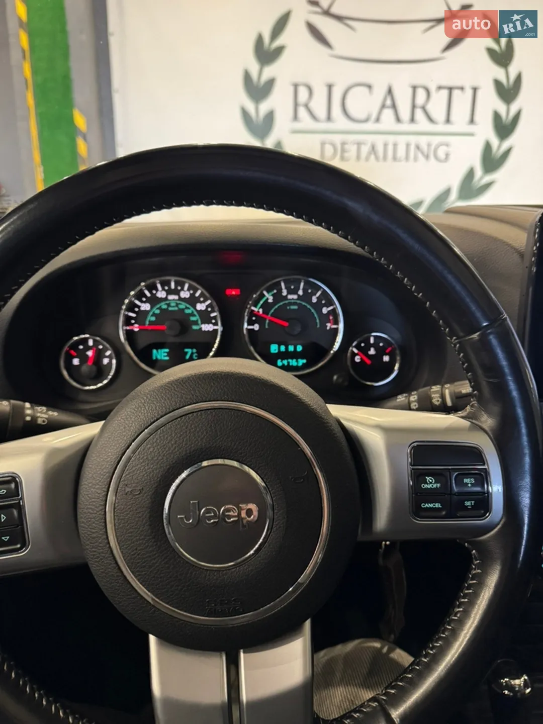 2017 Jeep Wrangler - мініатюра 39