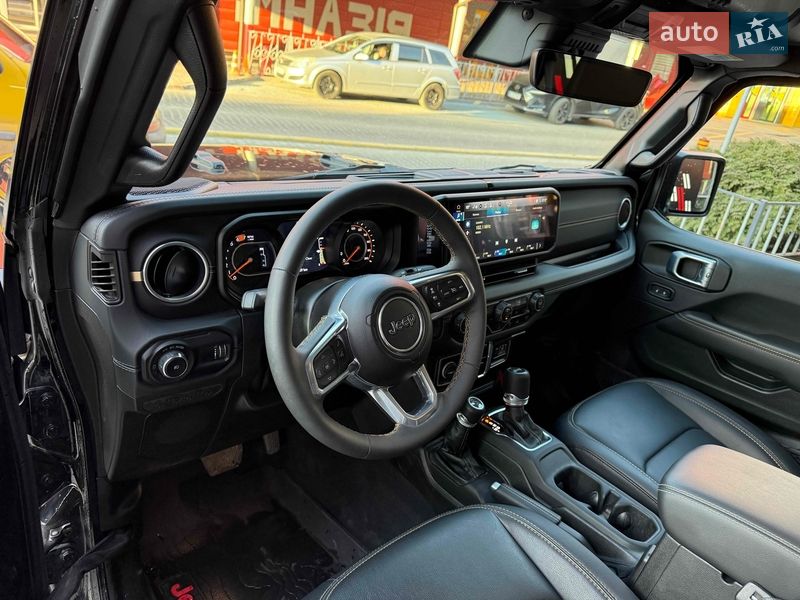 Внедорожник / Кроссовер Jeep Wrangler 2024 в Львове