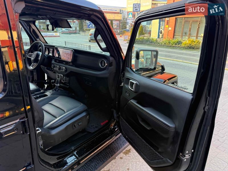 Внедорожник / Кроссовер Jeep Wrangler 2024 в Львове