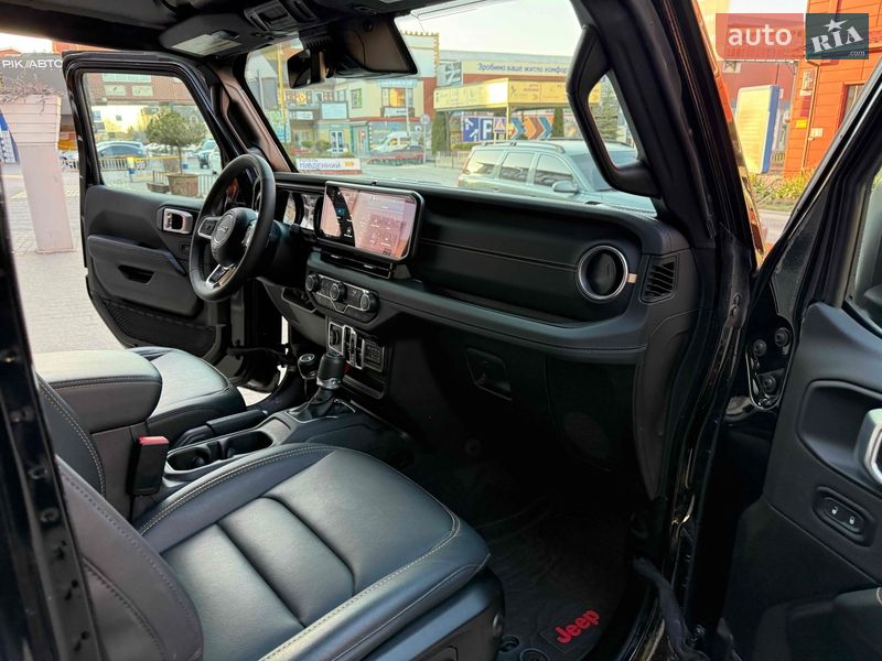 Внедорожник / Кроссовер Jeep Wrangler 2024 в Львове