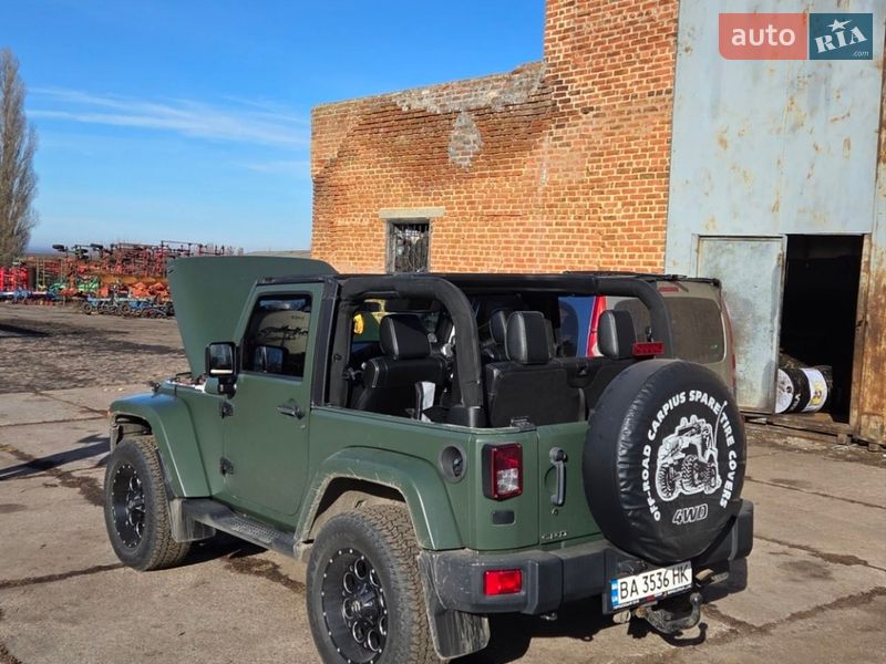 Позашляховик / Кросовер Jeep Wrangler 2013 в Кропивницькому