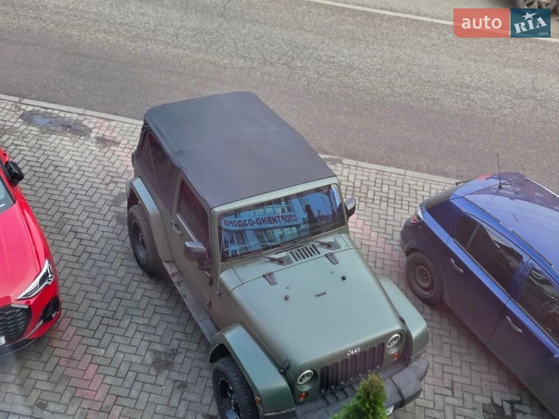 Позашляховик / Кросовер Jeep Wrangler 2013 в Кропивницькому