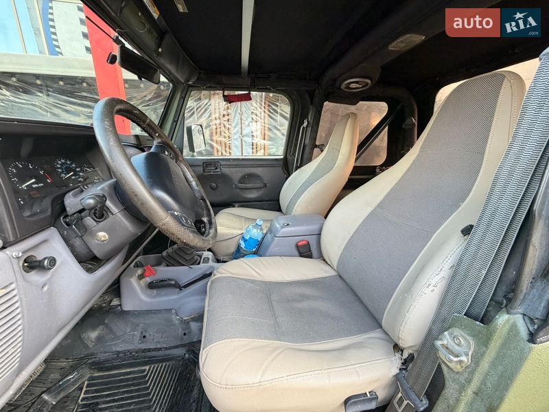 Внедорожник / Кроссовер Jeep Wrangler 2000 в Киеве