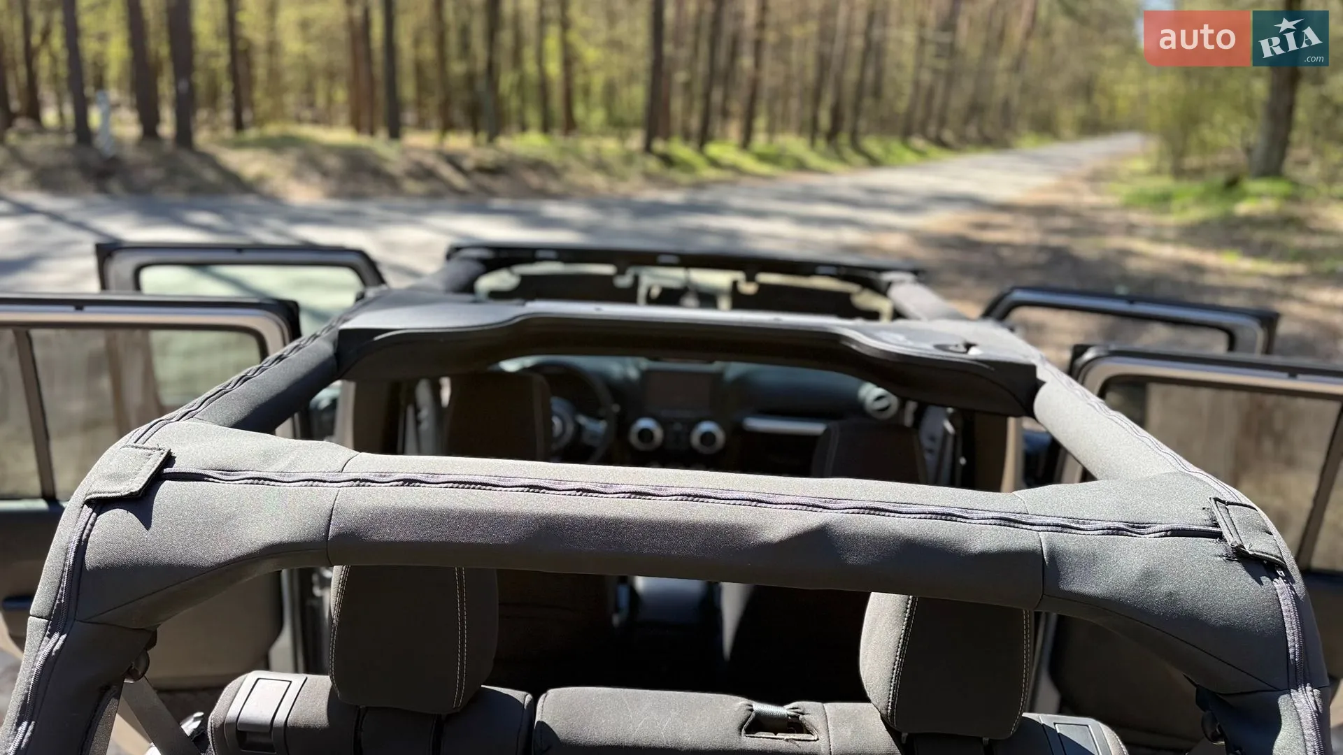 2018 Jeep Wrangler - мініатюра 36