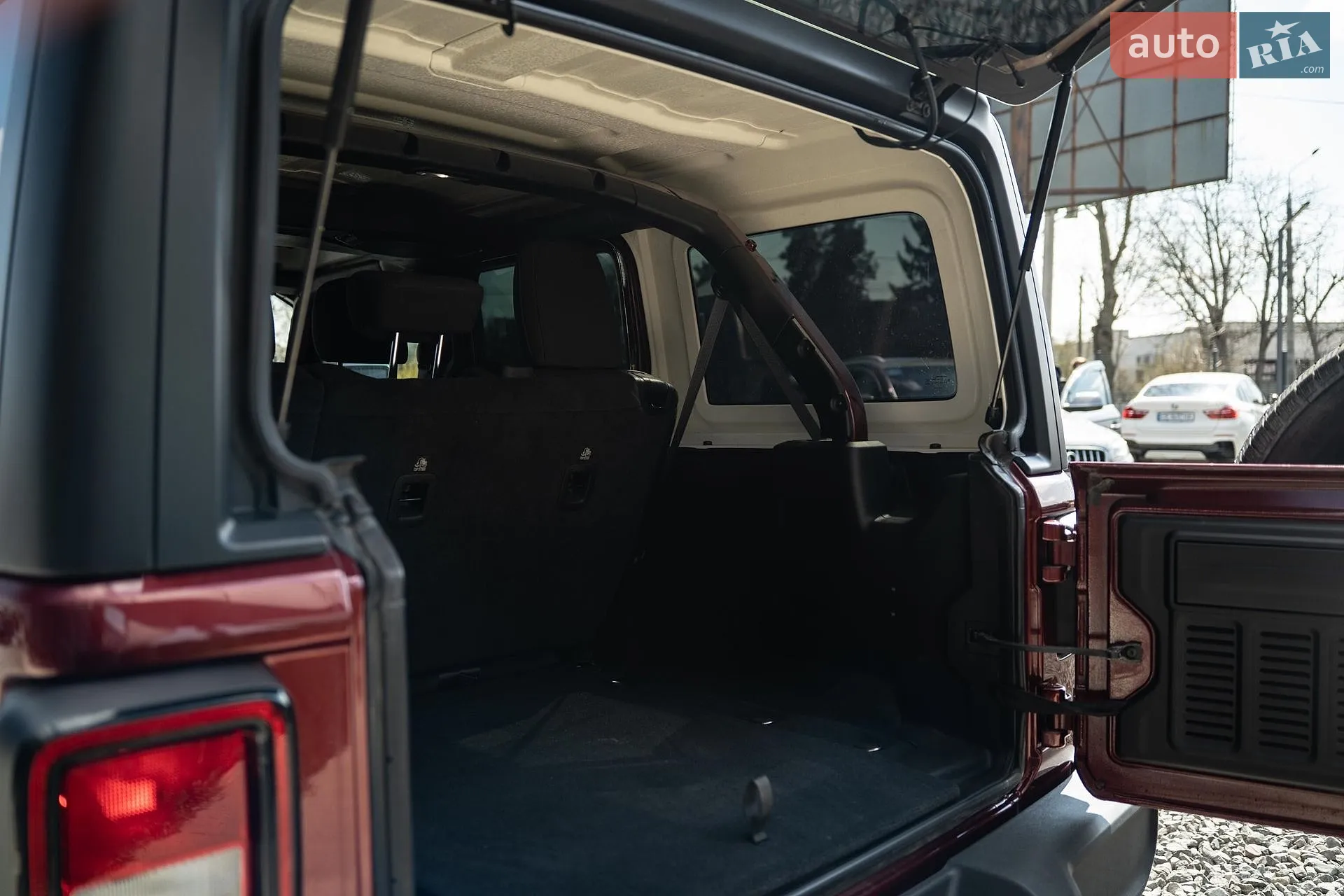 2021 Jeep Wrangler - мініатюра 16