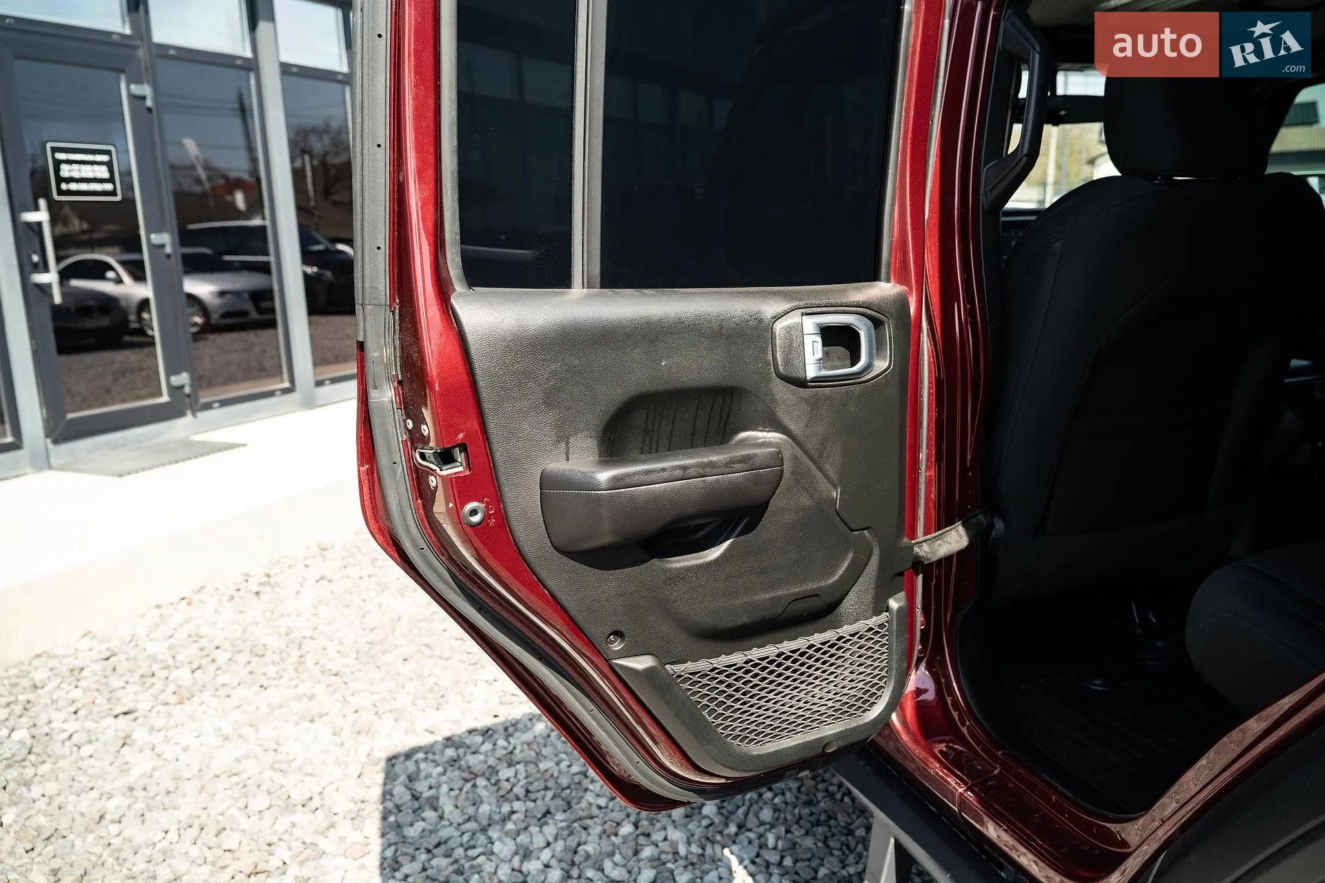 2021 Jeep Wrangler - мініатюра 24