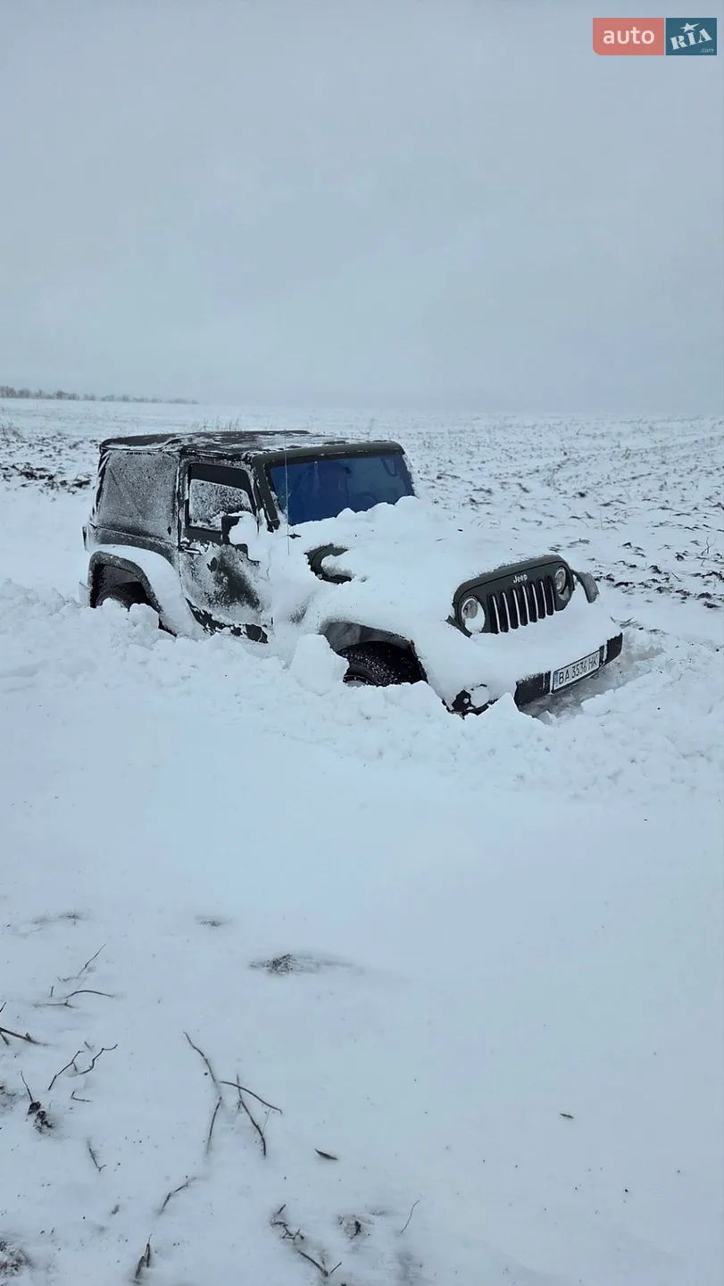 2013 Jeep Wrangler - мініатюра 15