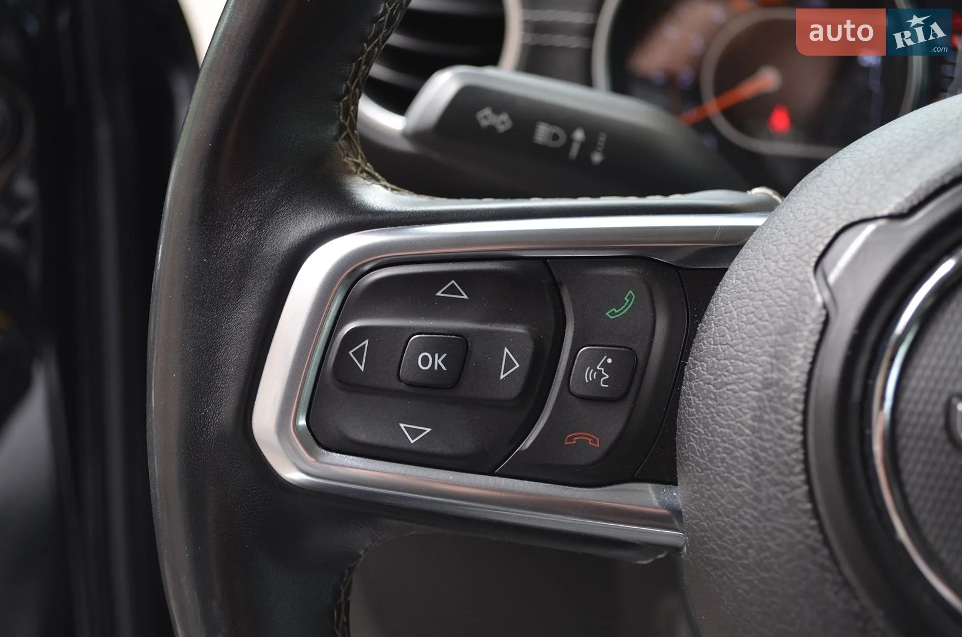 2020 Jeep Wrangler - мініатюра 10