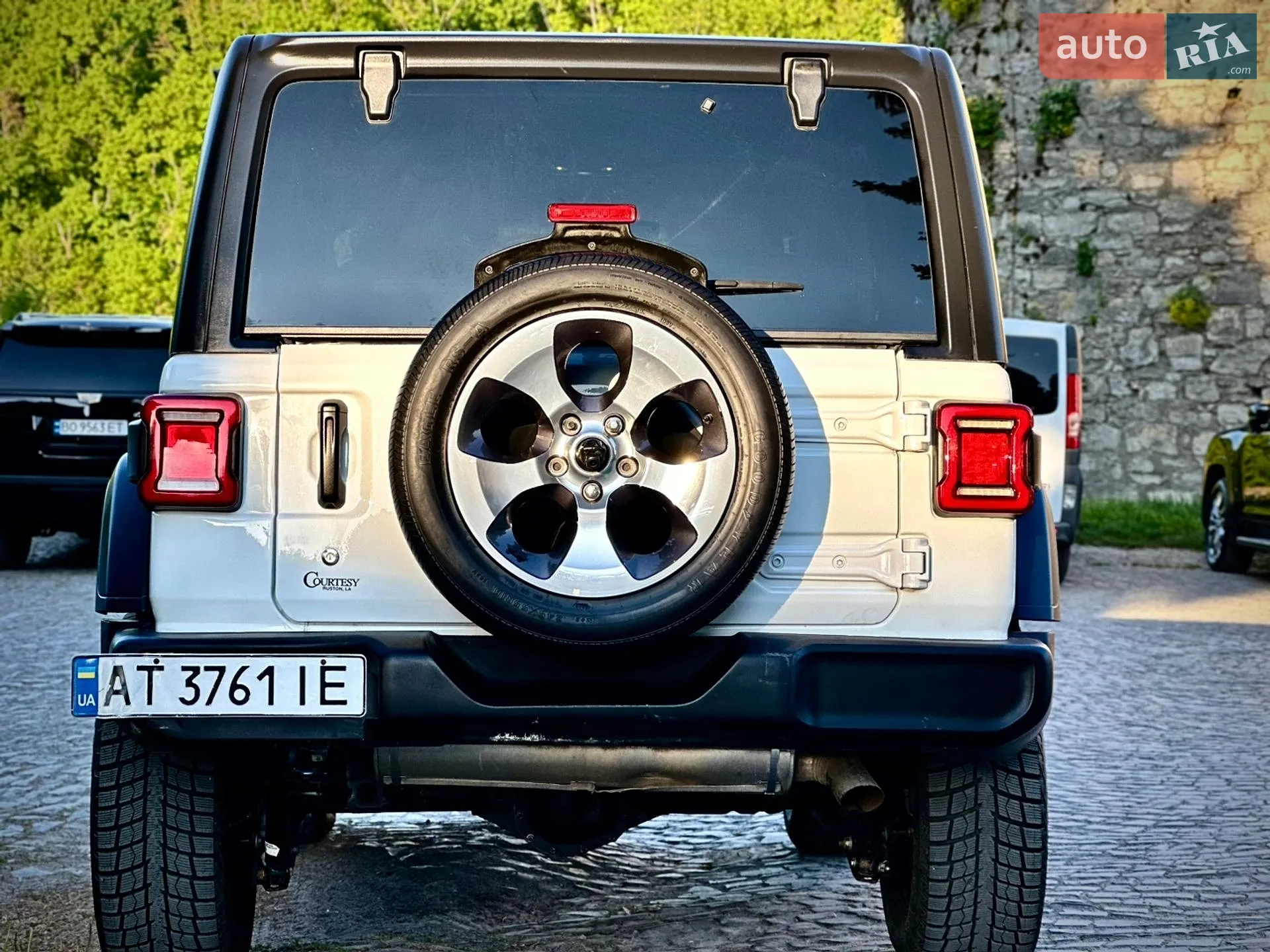 2019 Jeep Wrangler - мініатюра 25