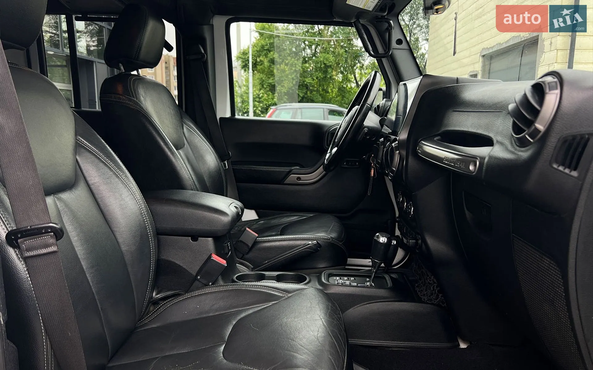 2017 Jeep Wrangler - мініатюра 19