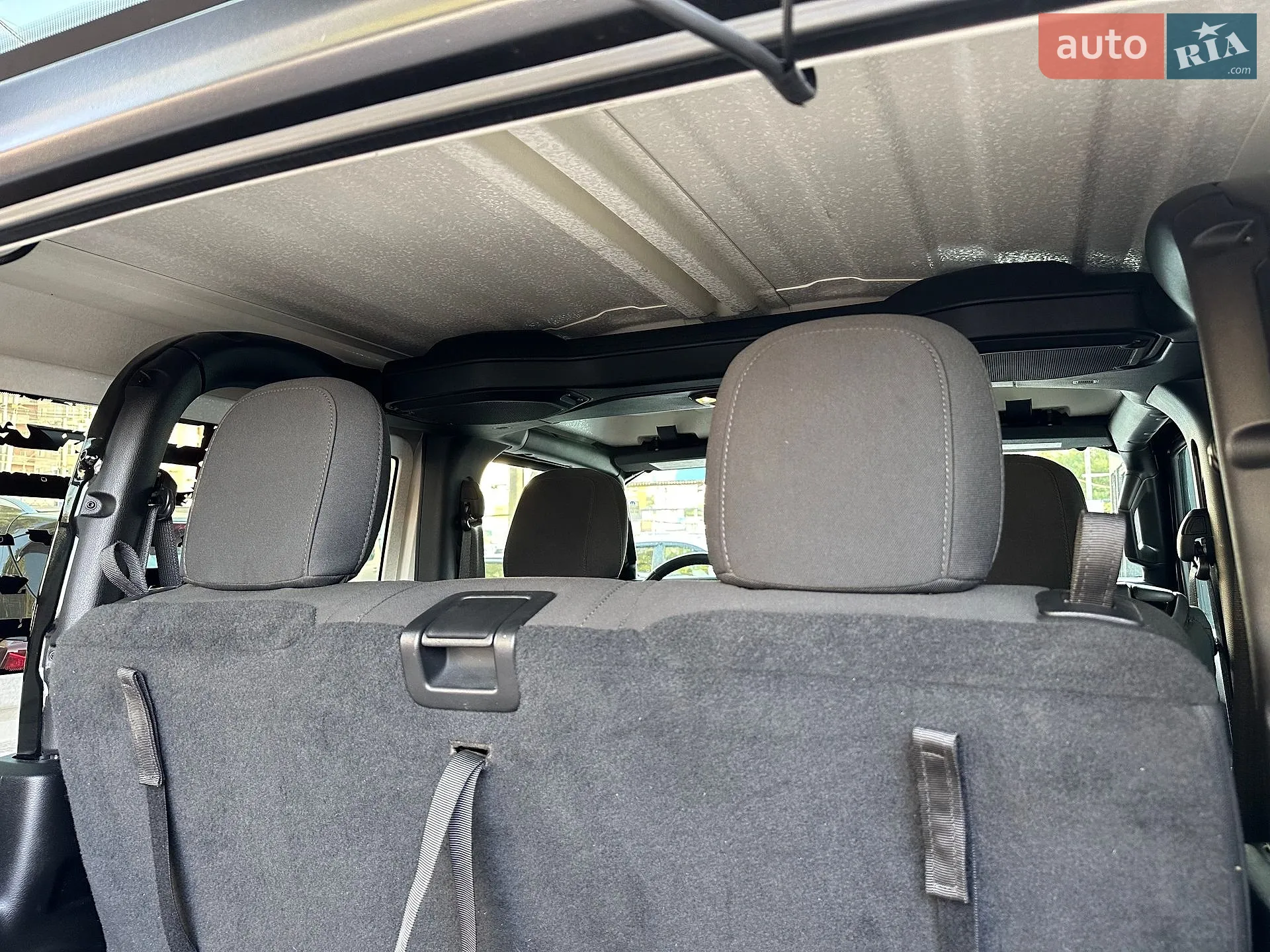 2019 Jeep Wrangler - мініатюра 20