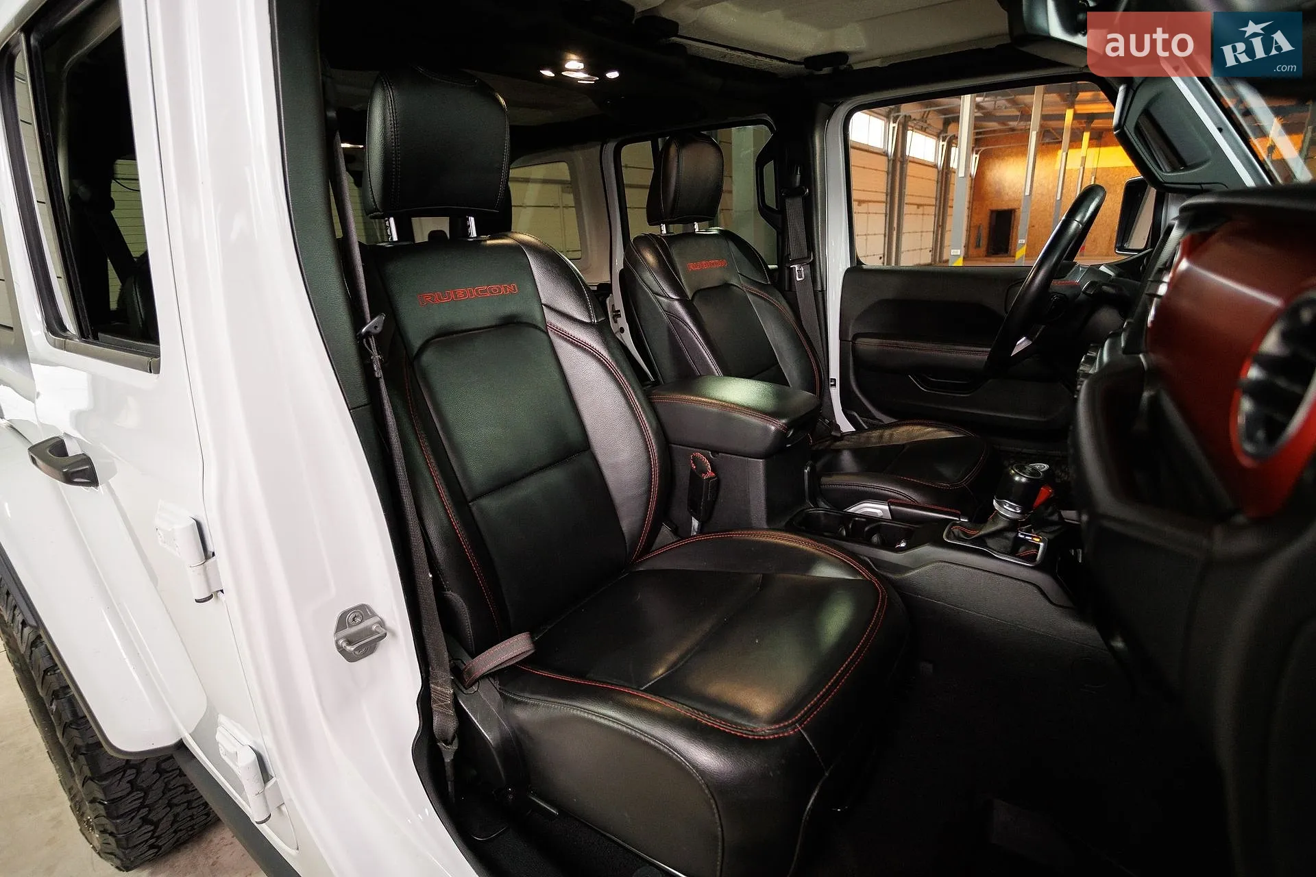 2020 Jeep Wrangler - мініатюра 44